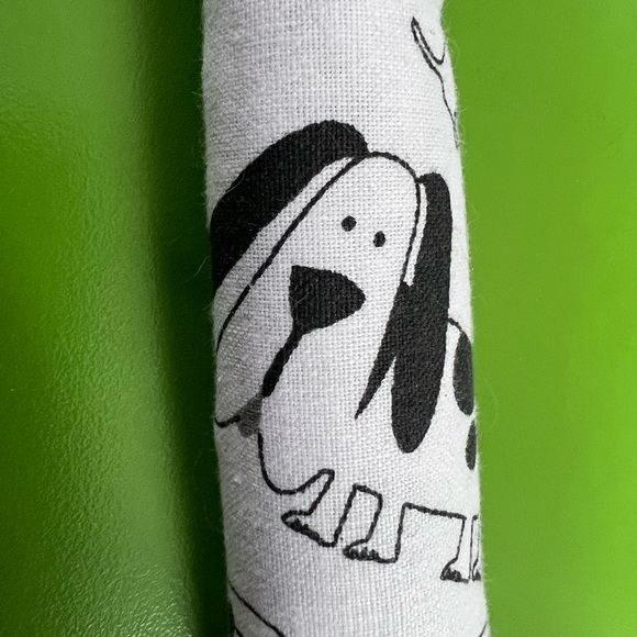 FAT QUARTER dog breed cartoon sketch outline fabric cotton print puppy assorted - Picture 2 of 9